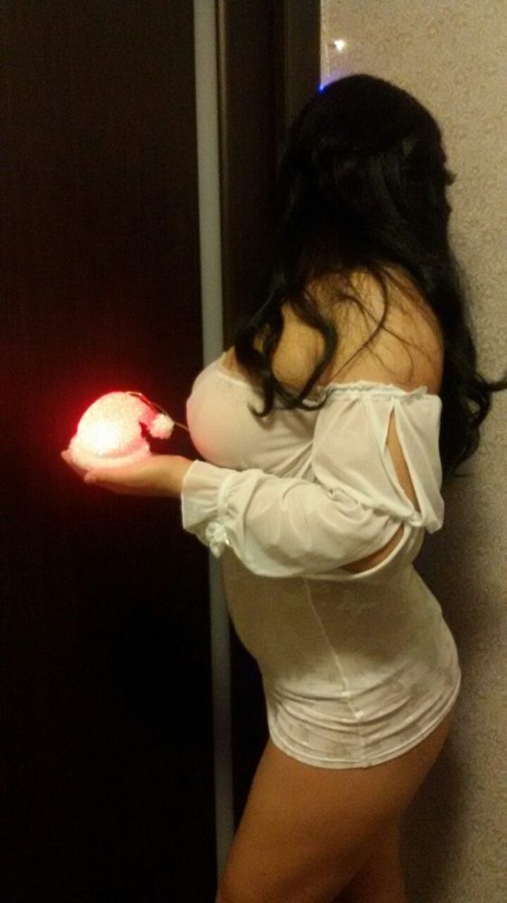 Путана Москвы Карина +7 (909) 904-91-92 метро Маяковская